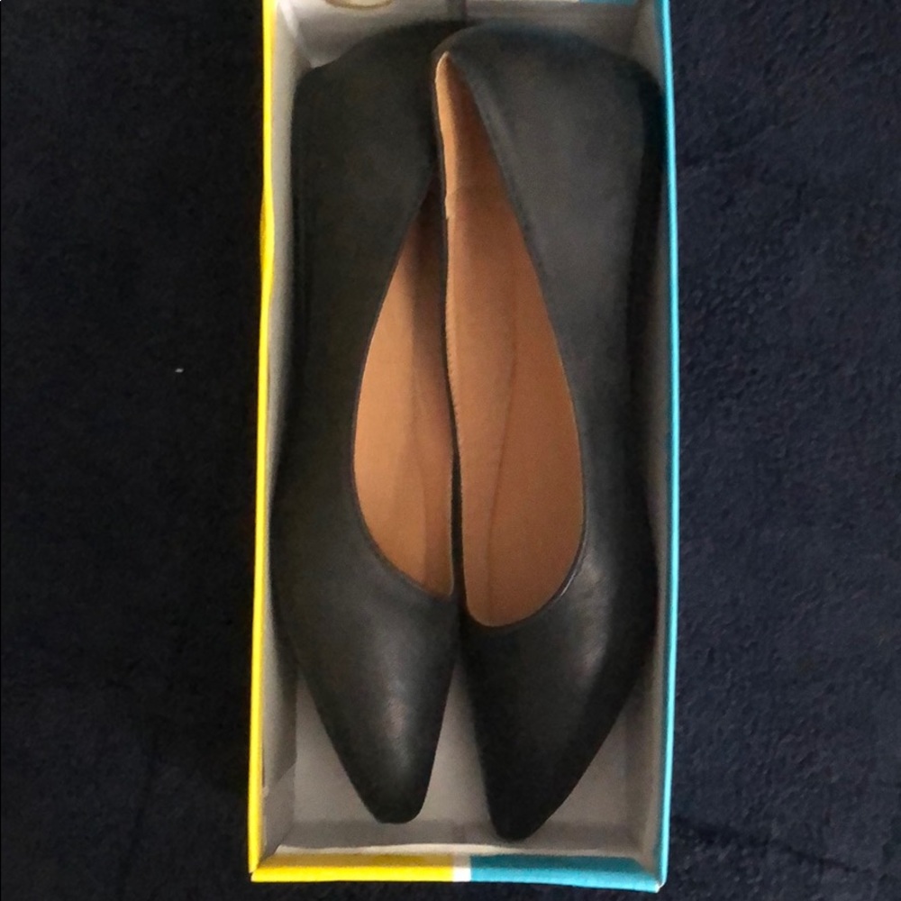 Black flats